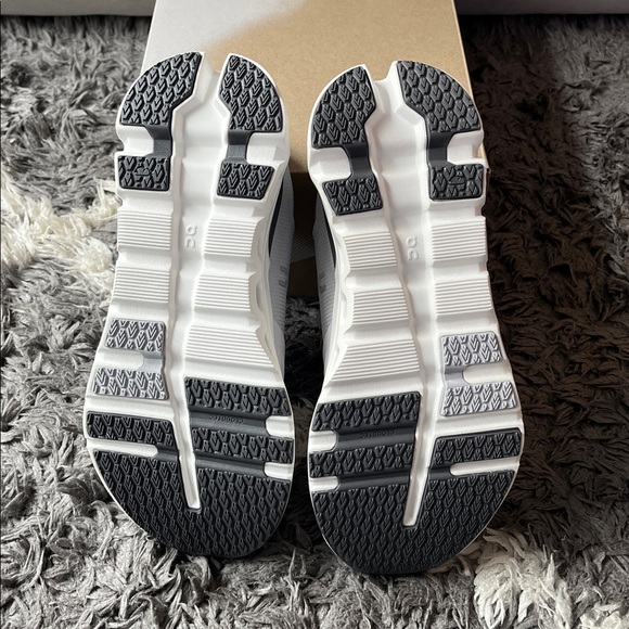 On Running Cloudrunner 2. Womens US size 7. Frost. White. Gray. New in box. - Picture 5 of 7